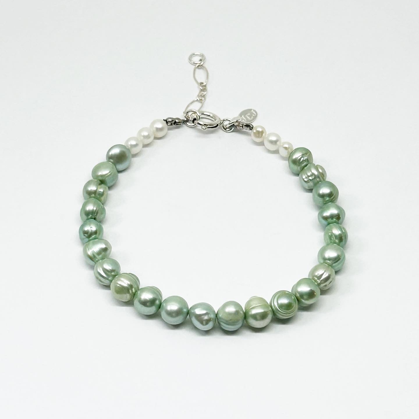 Mermaid Pearl Bracelet #101 - Jennifer Cervelli Jewelry