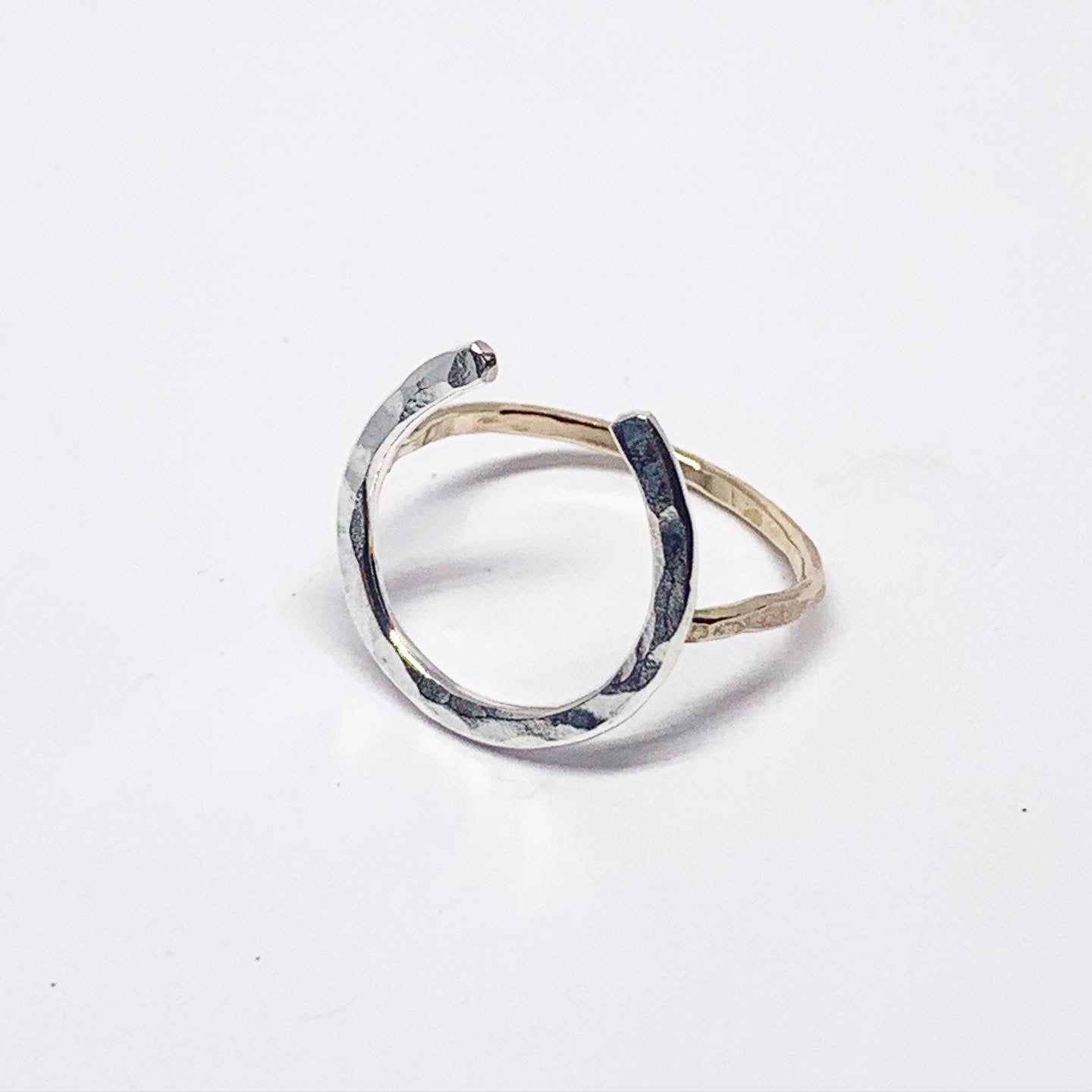 Large Two Toned Lucky Horseshoe Ring - Jennifer Cervelli Jewelry - Equestrian Ring
