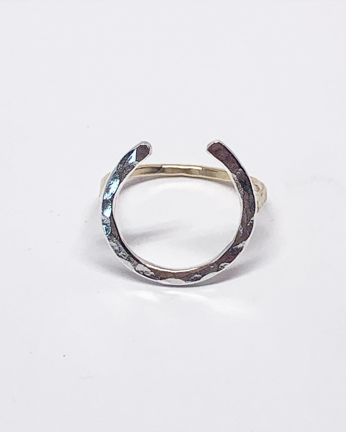 Large Two Toned Lucky Horseshoe Ring - Jennifer Cervelli Jewelry - Equestrian Ring