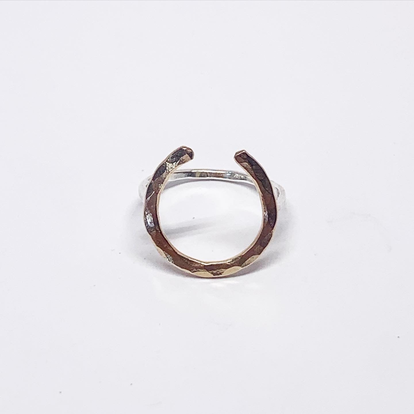 Large Two Toned Lucky Horseshoe Ring - Jennifer Cervelli Jewelry - Equestrian Ring