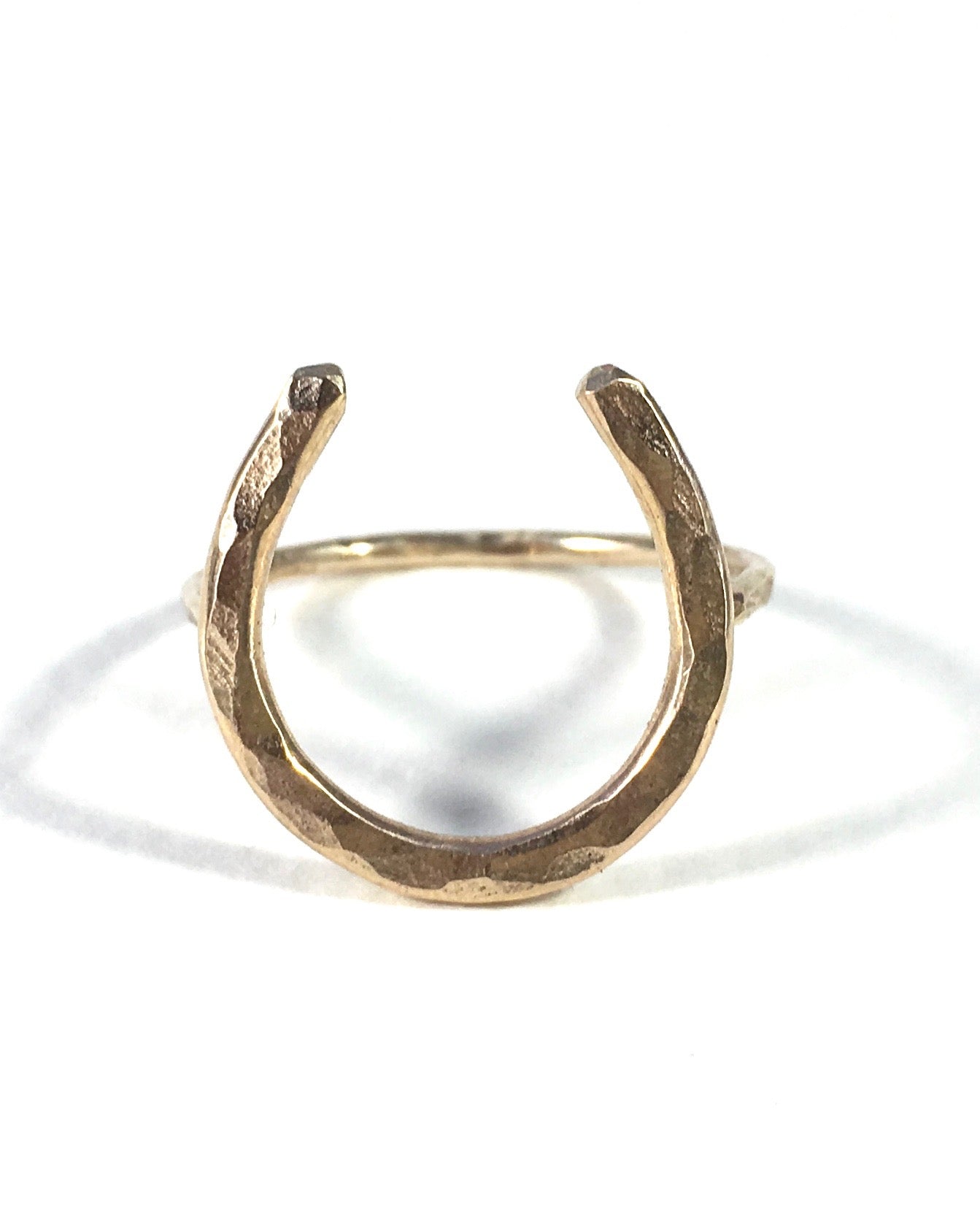 Large Gold Lucky Horseshoe Ring - Jennifer Cervelli Jewelry