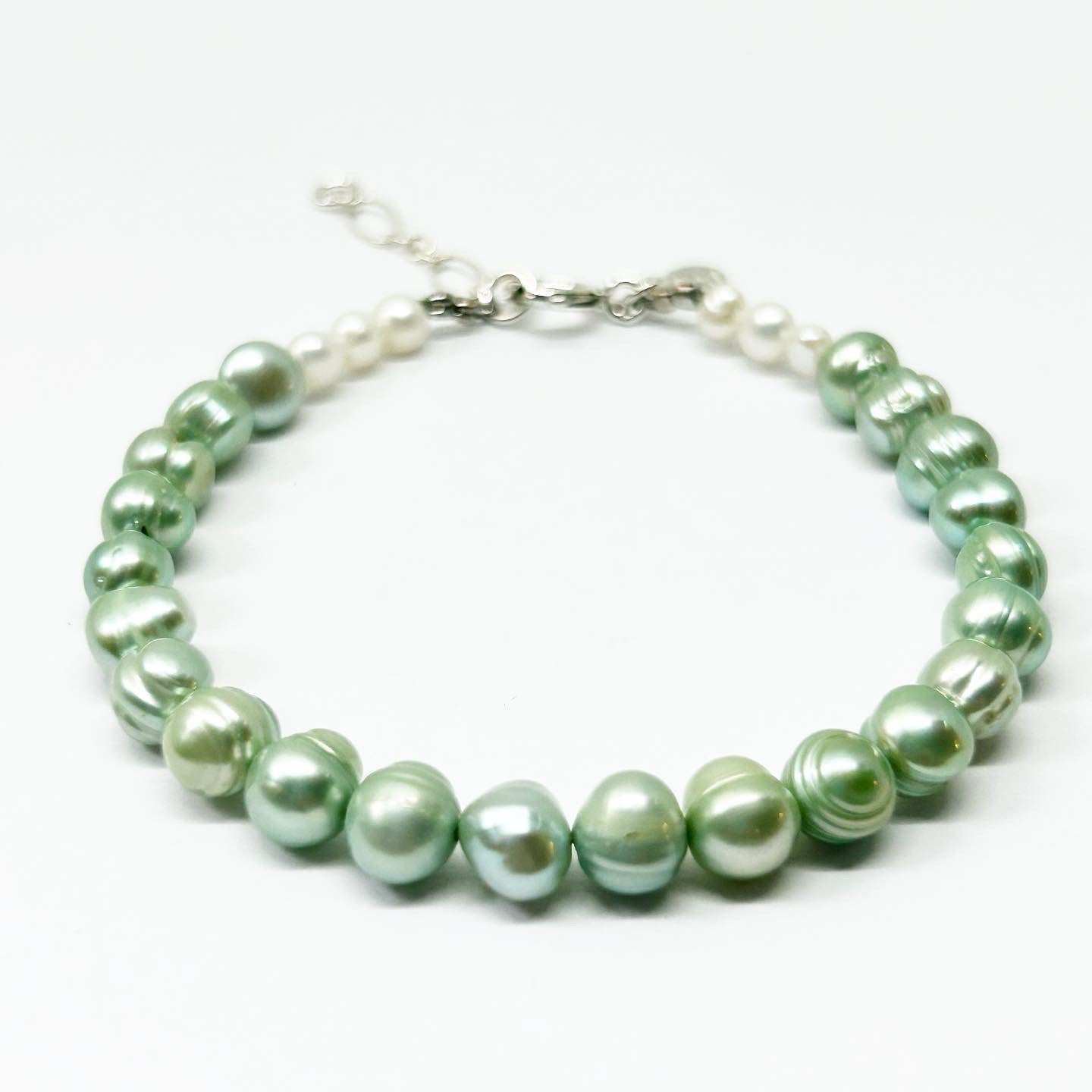 Mermaid Pearl Bracelet #101 - Jennifer Cervelli Jewelry