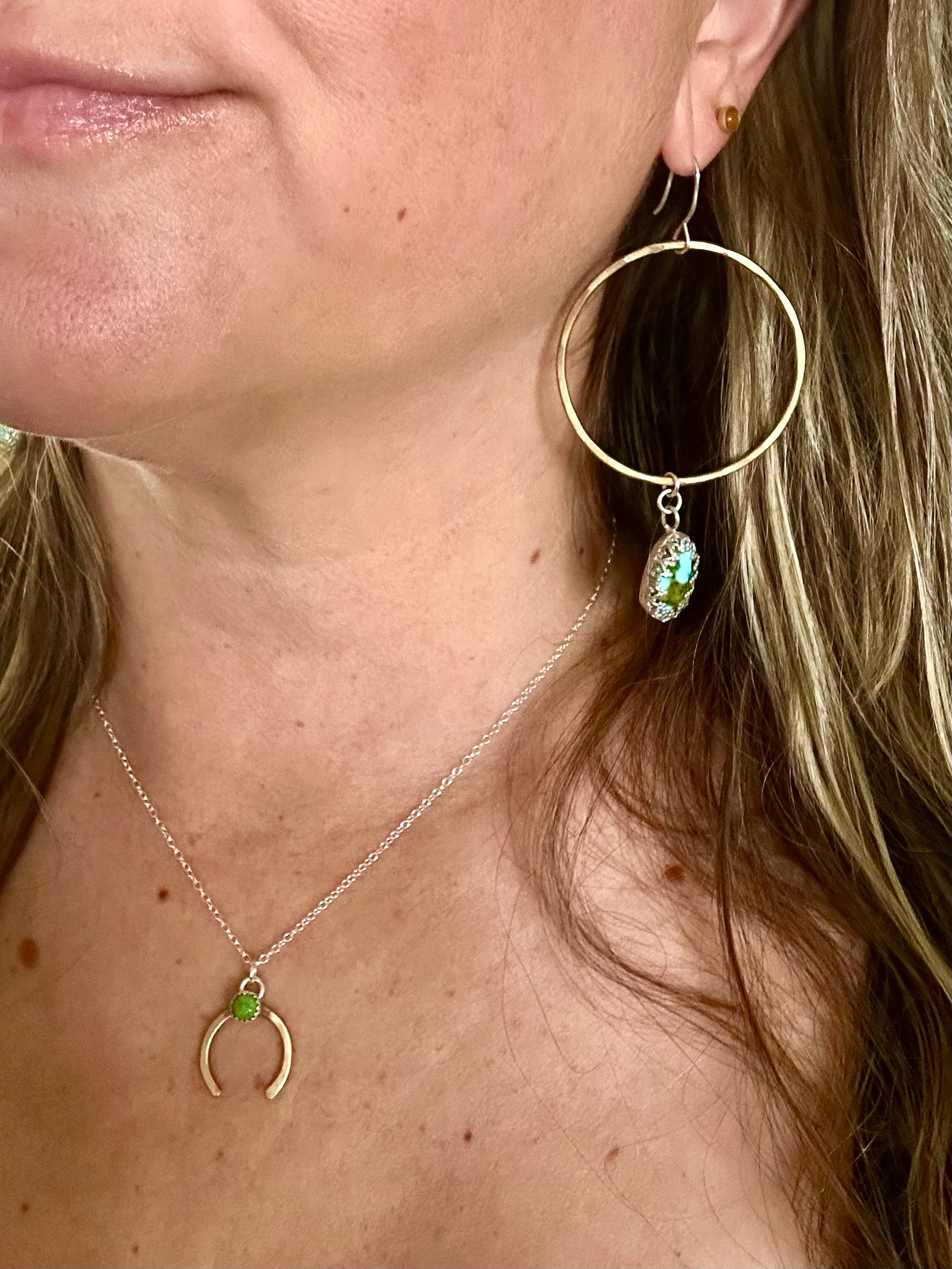 Share Luck - Lucky Horseshoe Charm Necklace - Turquoise - Jennifer Cervelli Jewelry