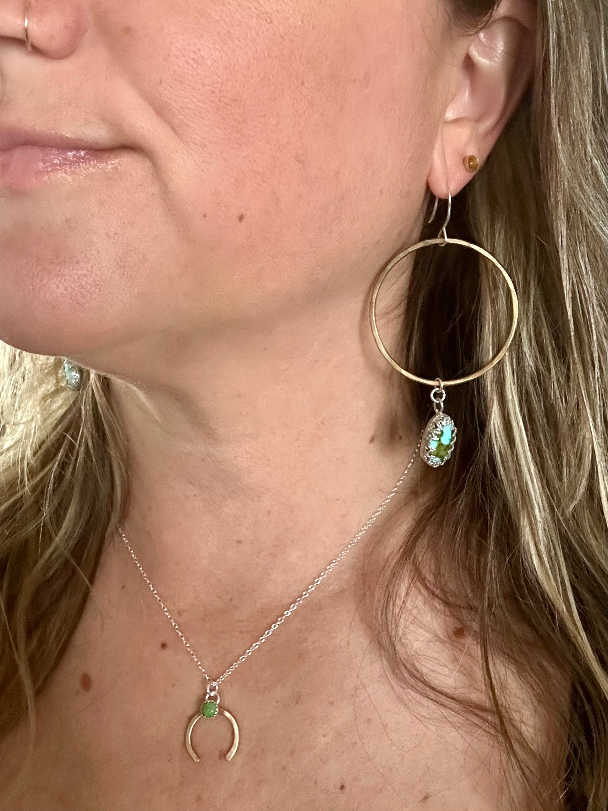 Share Luck - Lucky Horseshoe Charm Necklace - Turquoise - Jennifer Cervelli Jewelry