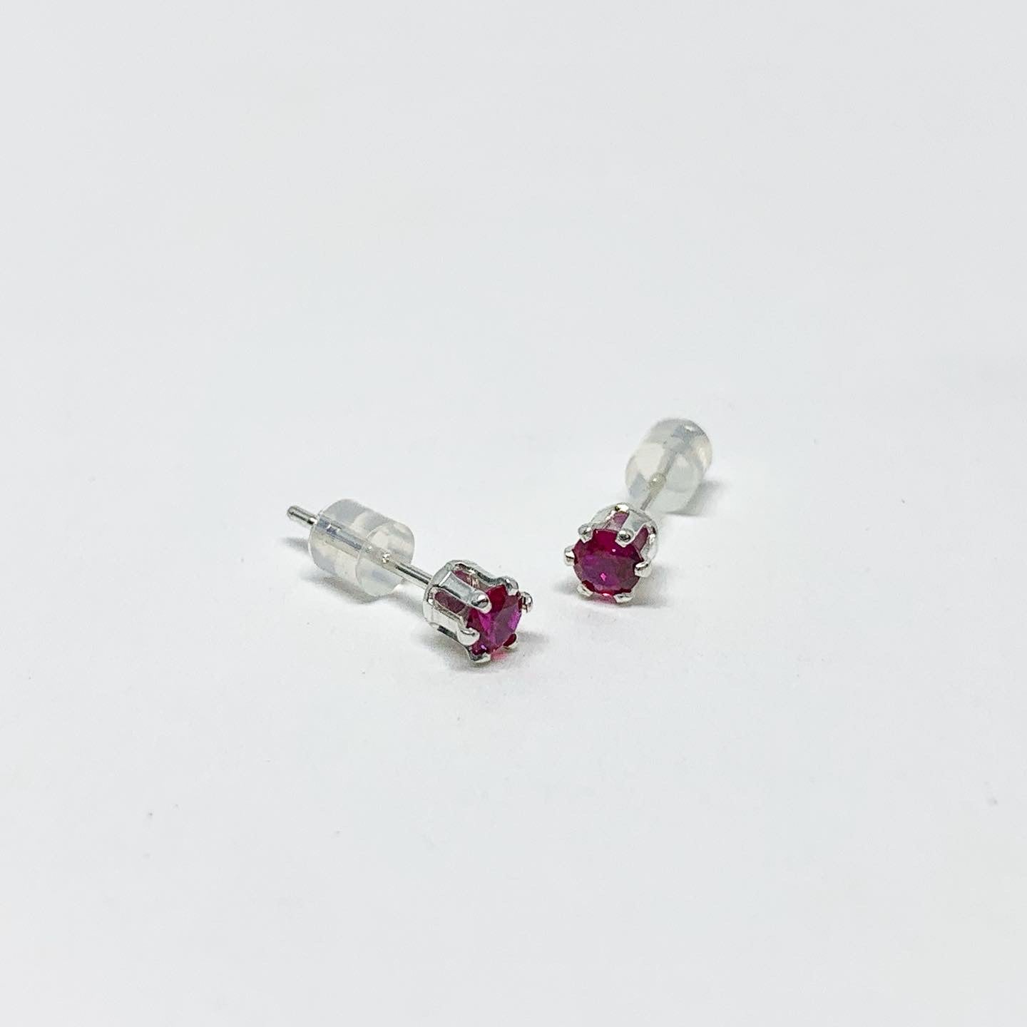 Garnet Birthstone Earrings - January Birthstone - Jennifer Cervelli Jewelry